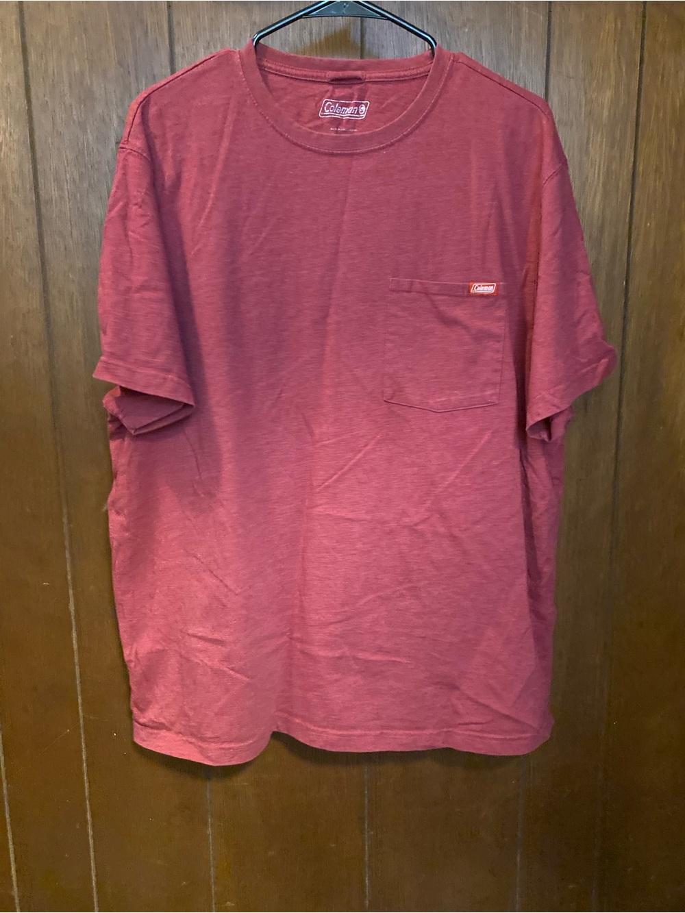 Coleman Short-Sleeve Pocket Tee in Crimson Red